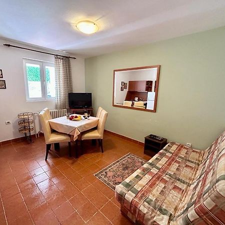 Apartmani Soljaga Petrovac na moru Exterior foto