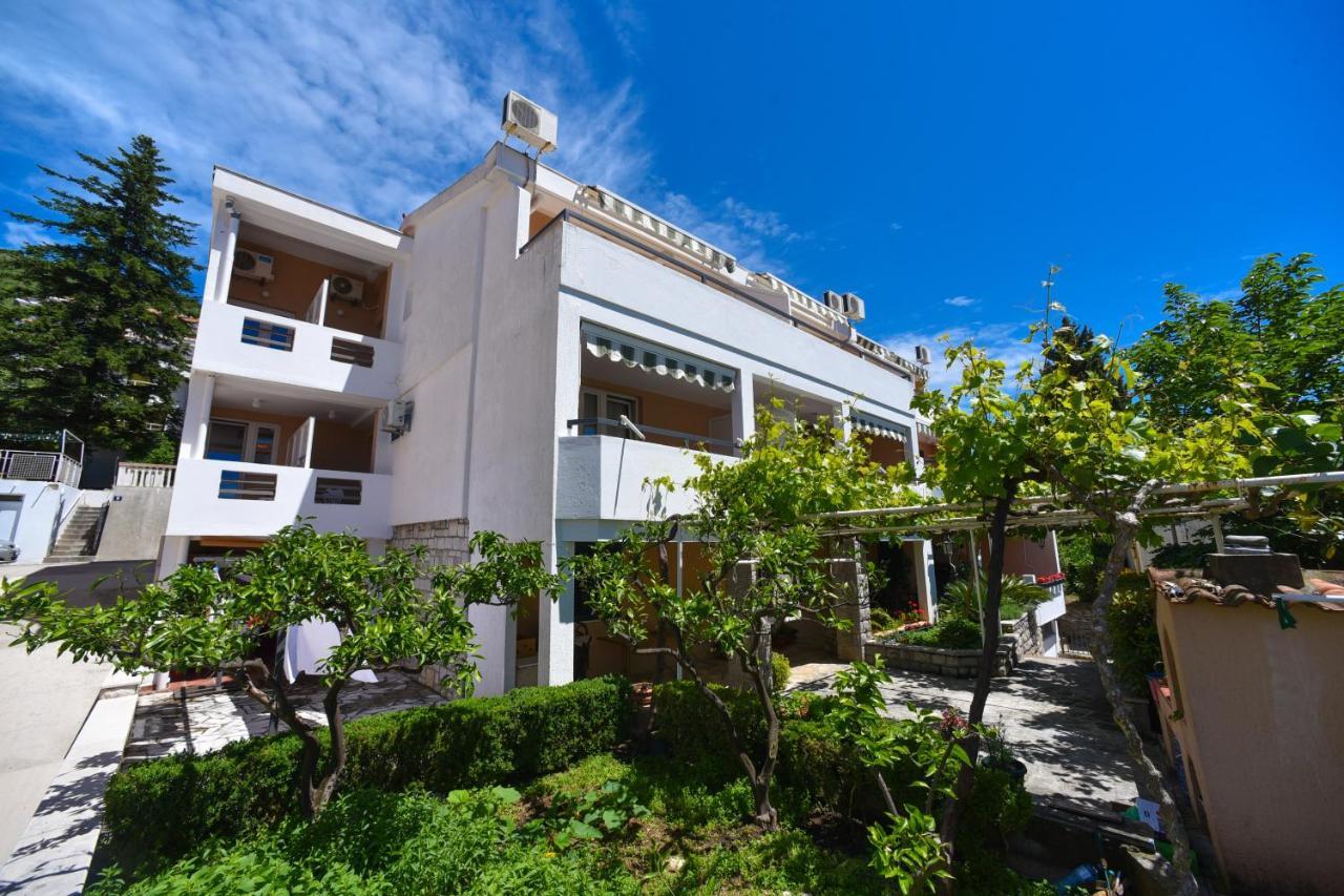 Apartmani Soljaga Petrovac na moru Exterior foto