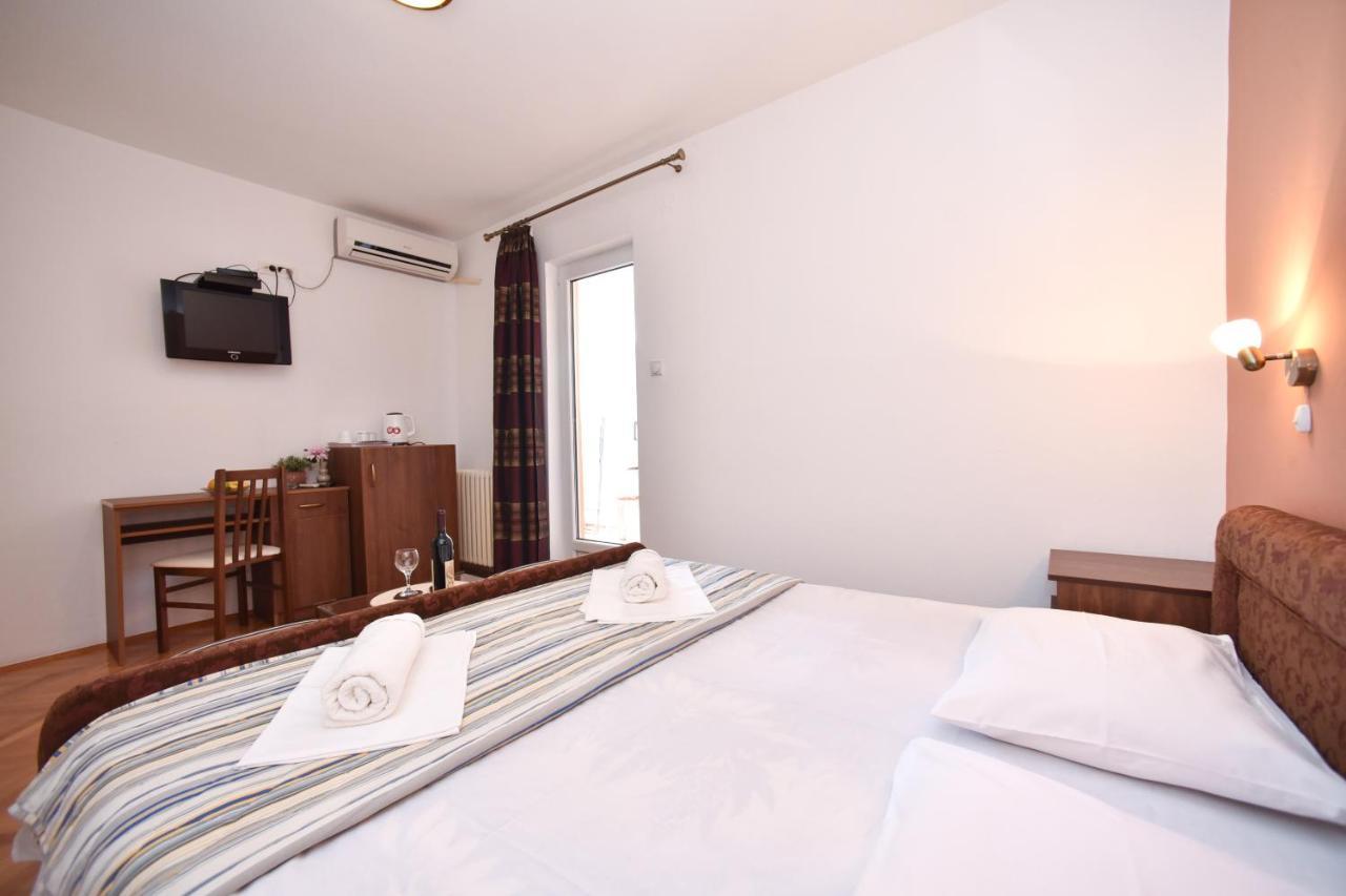 Apartmani Soljaga Petrovac na moru Exterior foto