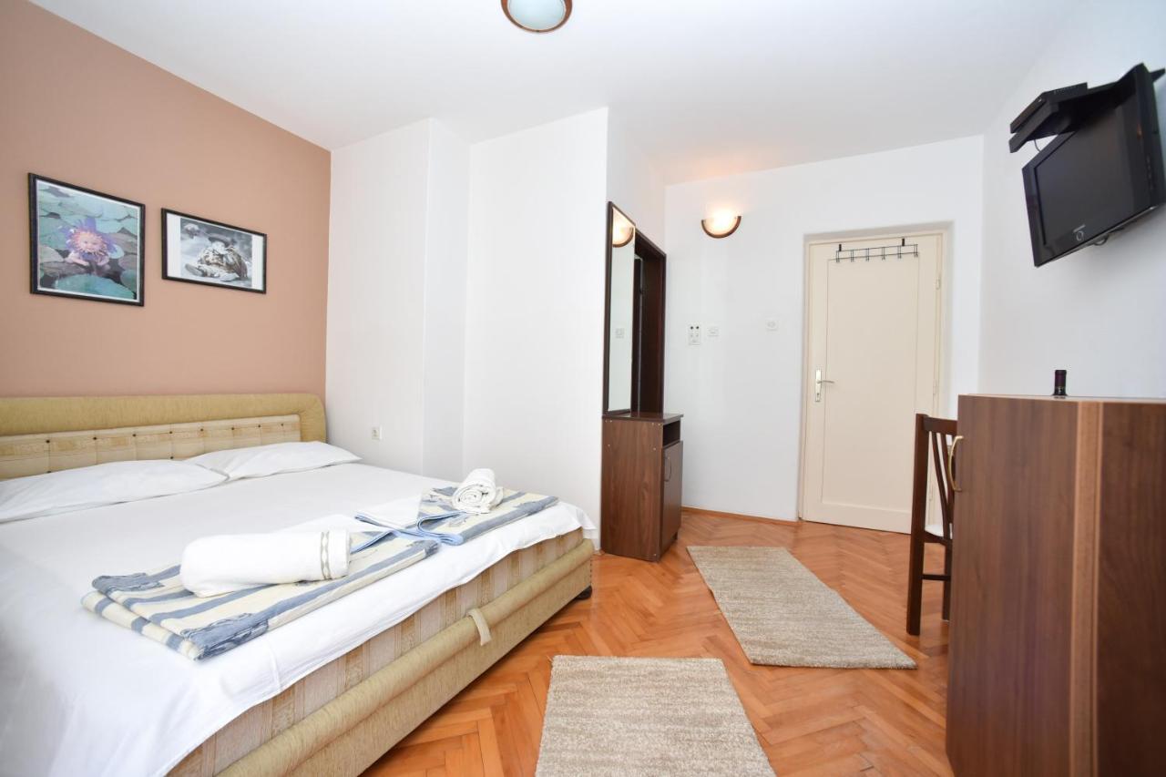 Apartmani Soljaga Petrovac na moru Exterior foto