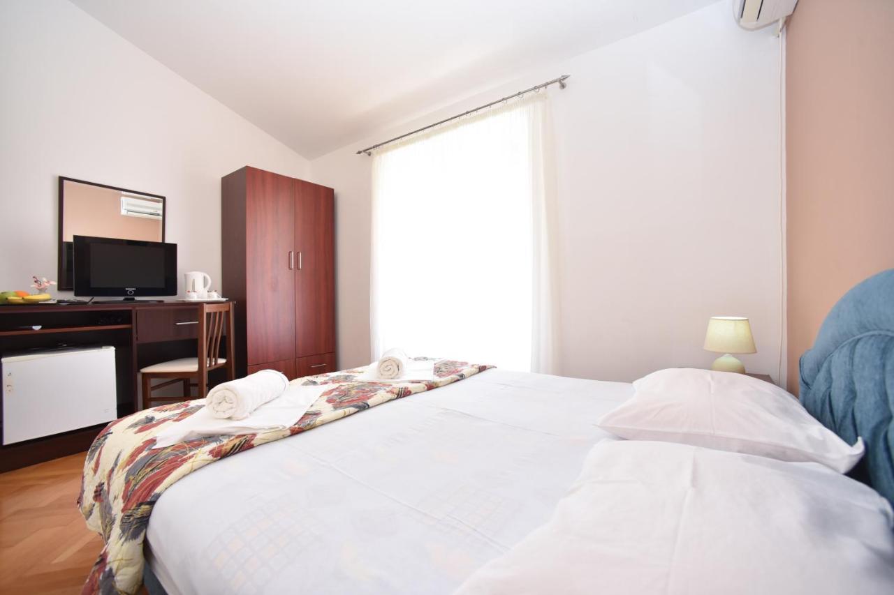 Apartmani Soljaga Petrovac na moru Exterior foto