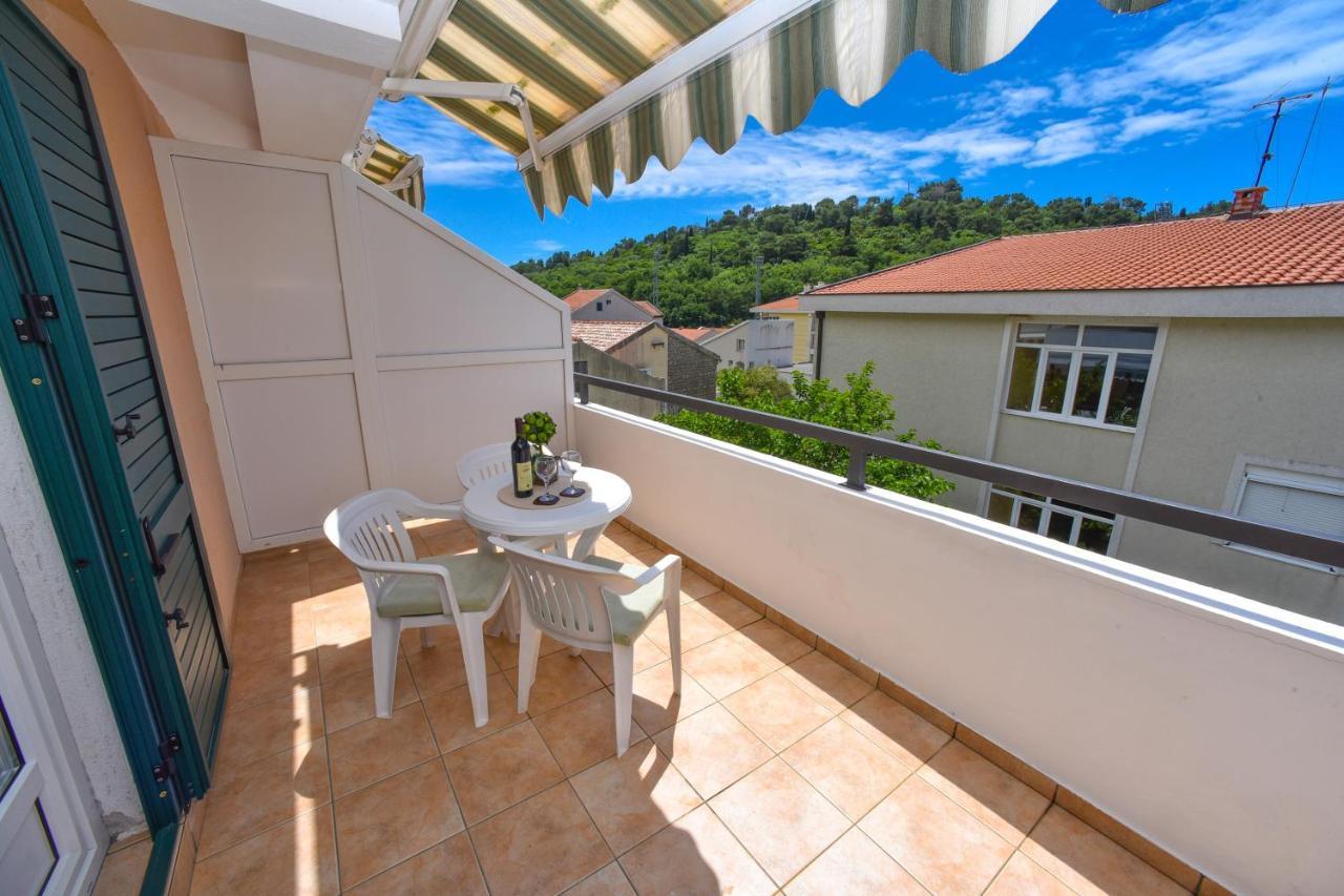 Apartmani Soljaga Petrovac na moru Exterior foto
