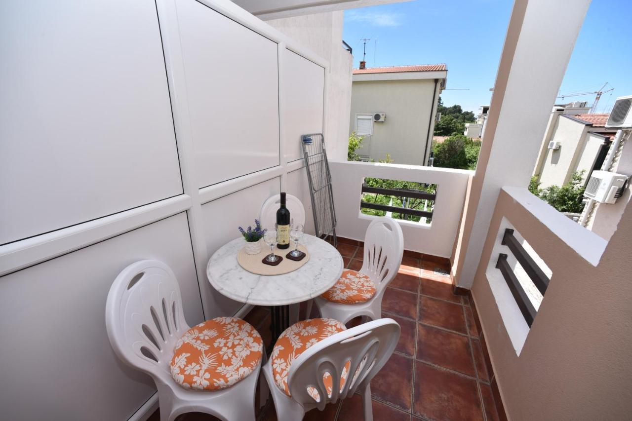 Apartmani Soljaga Petrovac na moru Exterior foto