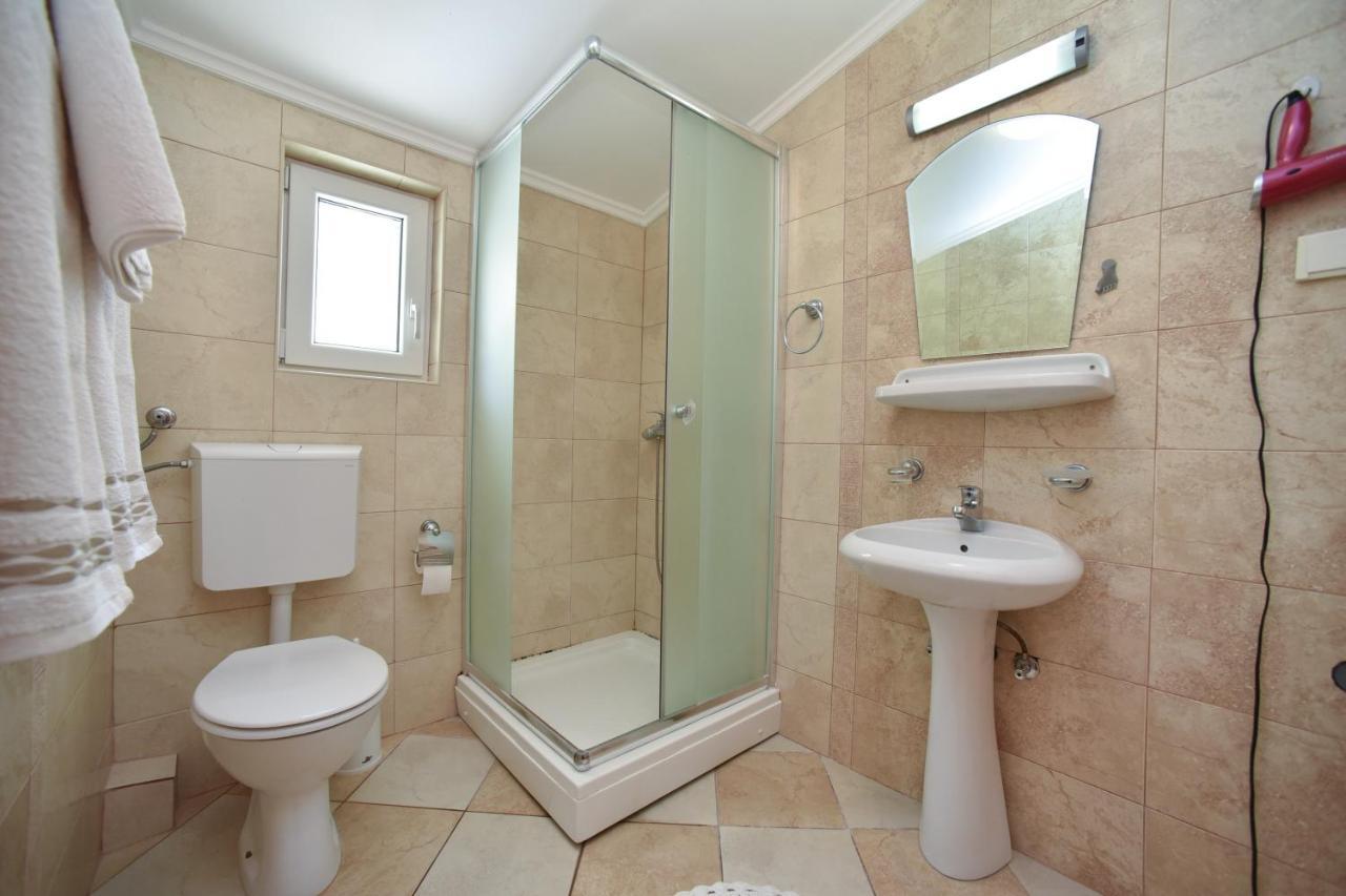 Apartmani Soljaga Petrovac na moru Exterior foto